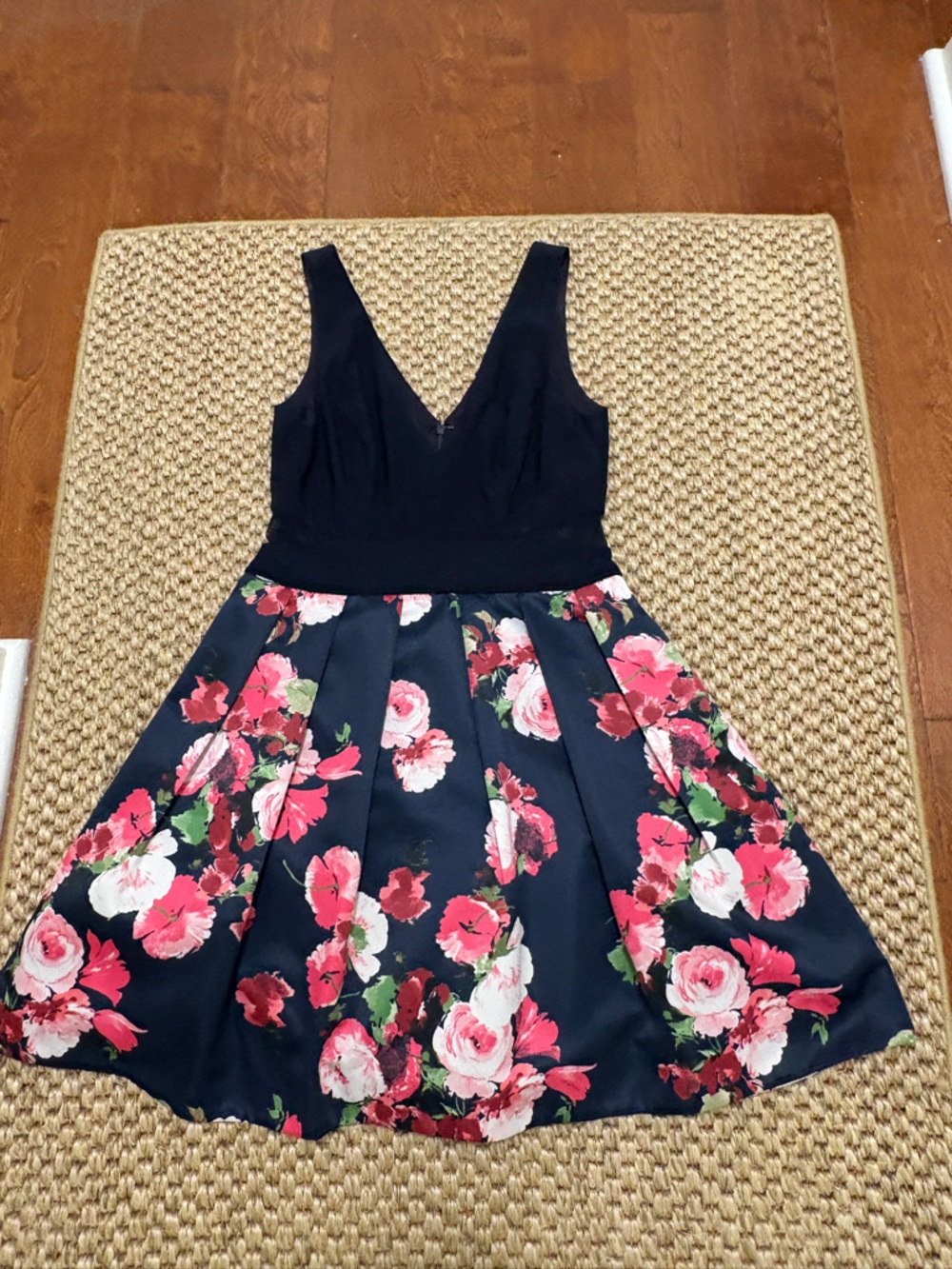 Xscape Navy Fit-and-Flare Floral Mini Dress - Size 10 - Picture 3 of 7